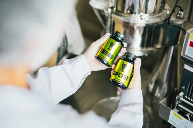 Thoroughbred Labs encapsulated research compound bottle